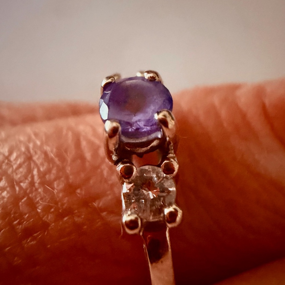 14 KT white Gold and Tanzanite /Diamonds Ring